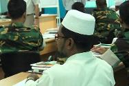 Institut bangladais de formation aux opérations d’appui à la paix (BIPSOT), Gazipur, Bangladesh. En 2012, pour la première fois, dix aumôniers militaires des unités de terrain de l’armée on participé à un cours de formation des formateurs organisé au BIPSOT par le CICR. Le prochain cours aura lieu en novembre 2012.