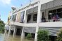 泰国，大城府省级监狱。水位涨到了大楼一层。近2000名被拘留者得到疏散，红十字国际委员会正在为其余2000名被拘留者运送应急物资。
