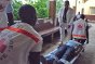 几内亚，红十字国际委员会根据医院应急方案为几内亚红十字会志愿者开展急救培训。