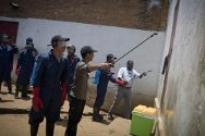 Madagascar. La desinfección de la cárcel de Antanimora ayudará a mejorar las condiciones de vida de ls 2.600 personas que se alojan allí.