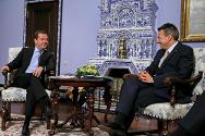 El presidente del CICR, Peter Maurer, se reunió con el primer ministro ruso, Dmitry Medvedev.
