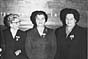 Belgrado. Entrega de la Medalla Florence Nightingale. De izquierda a derecha, las señoras Mihaela Terzic y Sasa Javorina, y Vera Lipovscak, una de las anteriores galardonadas con la Medalla.