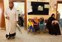 Construido en 1963, el centro de al-Zeidan fue hasta 2007 un simple puesto sanitario. Rabha Hiyal trabaja ahí como enfermera desde 2005. Durante los años de violencia sectaria, el personal del centro estaba compuesto por dos personas: un biólogo y Rabha. Ellos se ocupaban de las vacunas, administraban medicamentos esenciales y curaban las heridas.