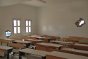 Bani Walid, Libye. En novembre 2011, une roquette de 130 mm a traversé de part en part cette salle de classe sans exploser.