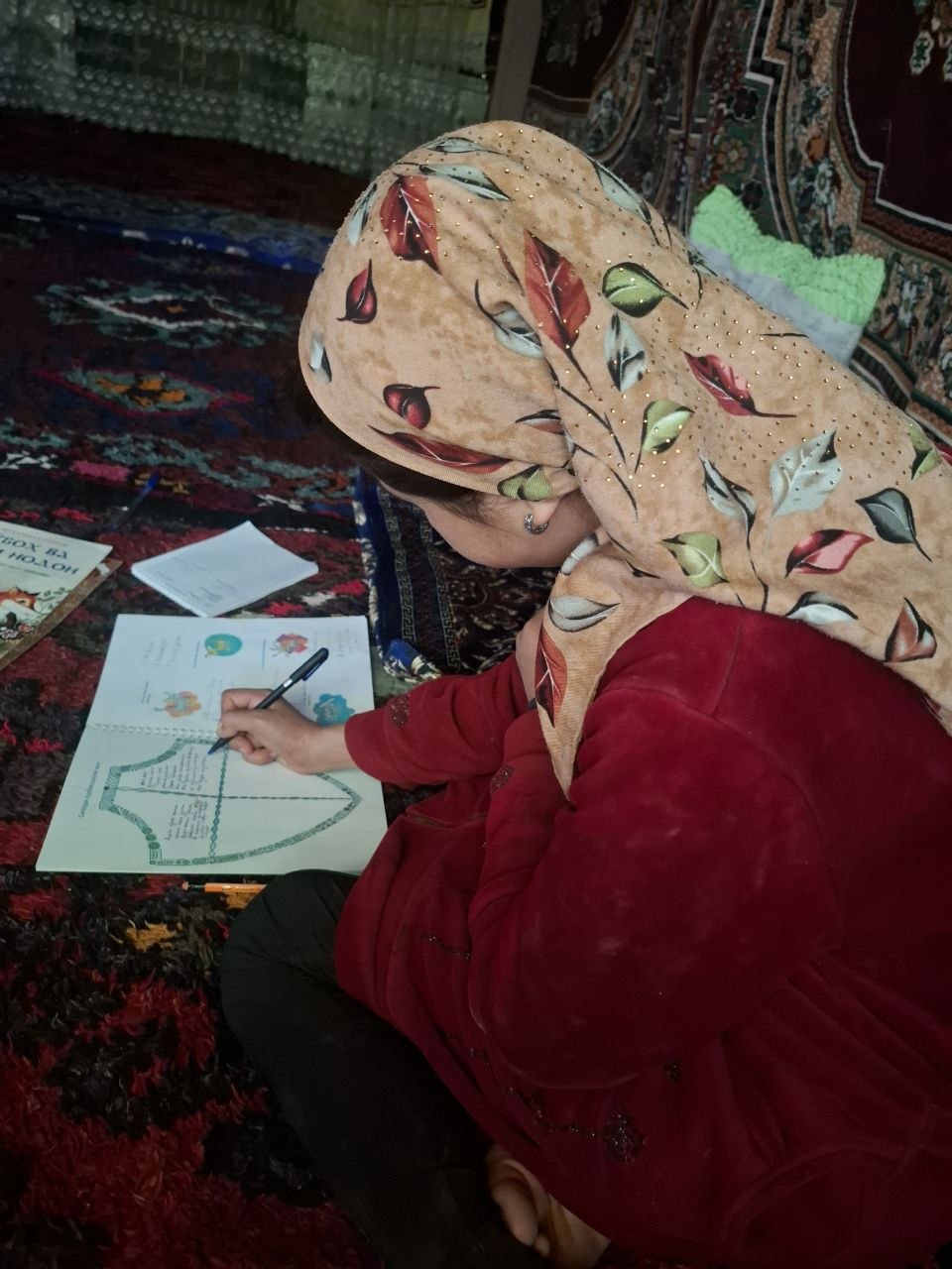 Maryam identifies personal strengths and coping resources during a psychological support session.