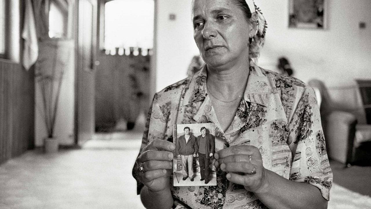 战争中的女性 永远在等待的母亲季扎 红十字国际委员会