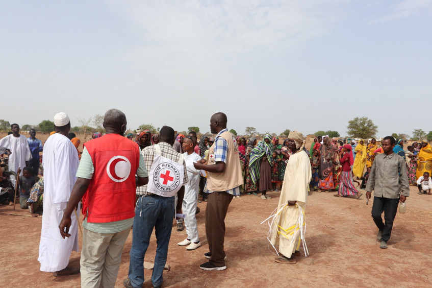 Sudan: Hilfe dringend benötigt, um in Gewalt gefangene Familien zu schützen