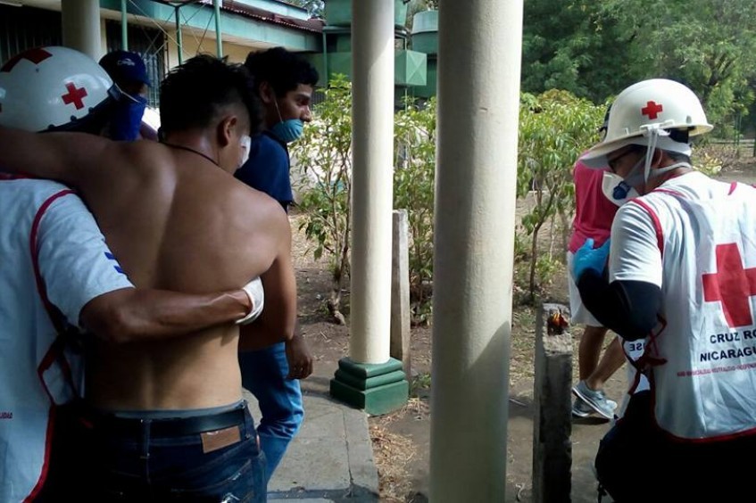人道工作：与尼加拉瓜红十字会志愿者交流
