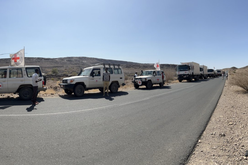 Эфиопия: автоколонна МККК с гуманитарной помощью прибыла в Тыграй после шестимесячного перерыва