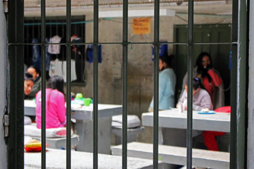 Colombia: enfoque de género y medidas alternativas a la prisión