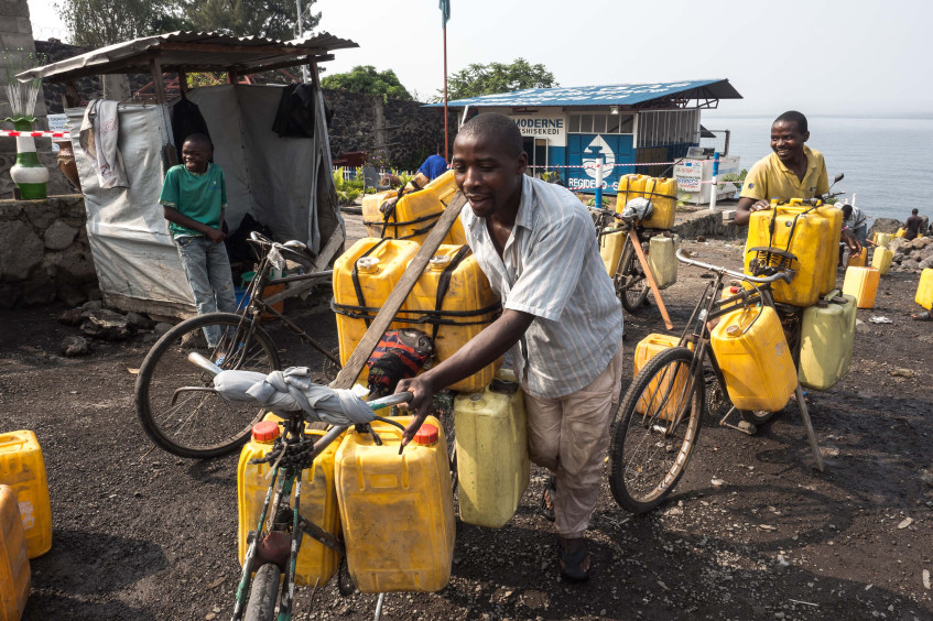 Partnerships and innovative financing solutions boost access to safe water for hundreds of thousands of people in DR Congo