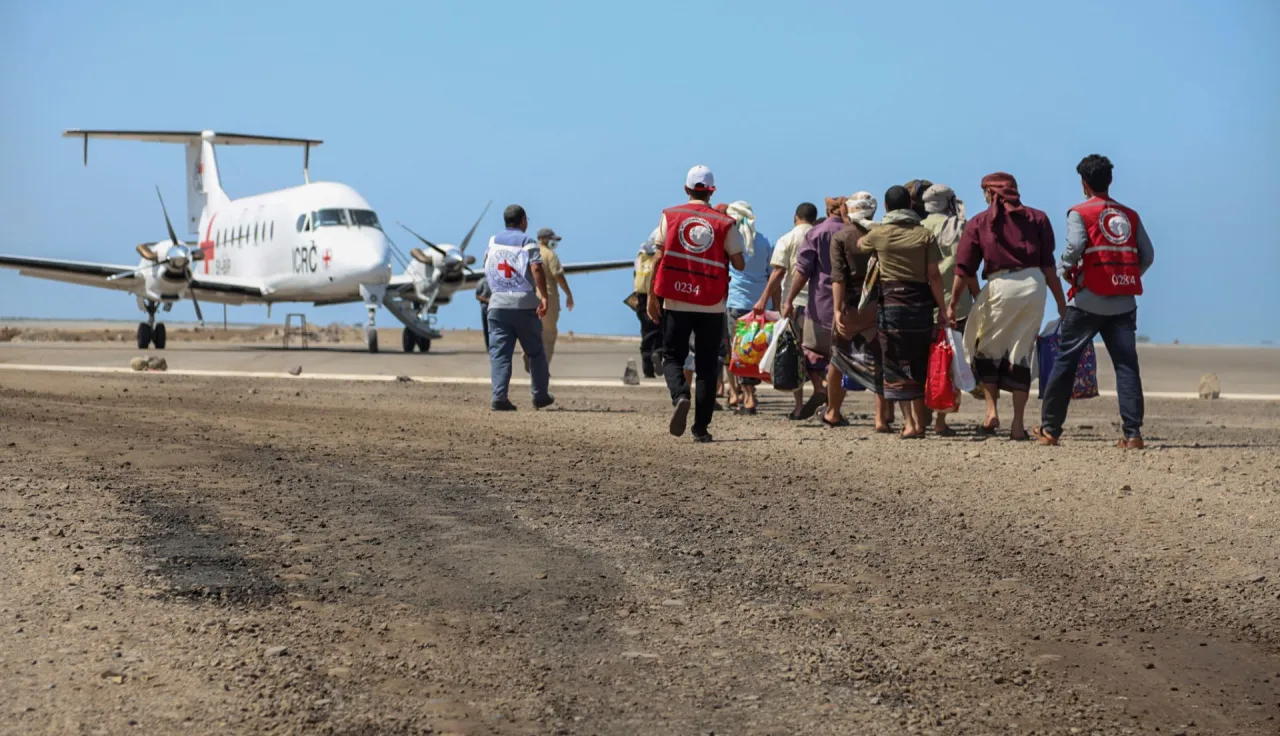 Mokha airport. Operation of repatriation of former detainees.