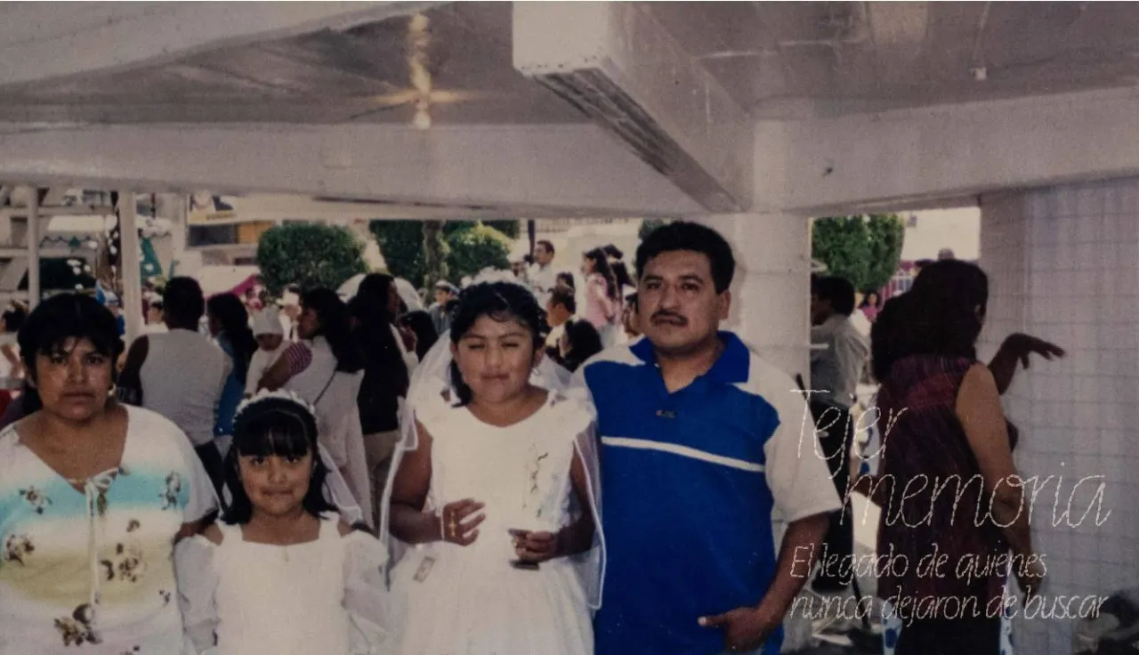 Tejer memoria portada