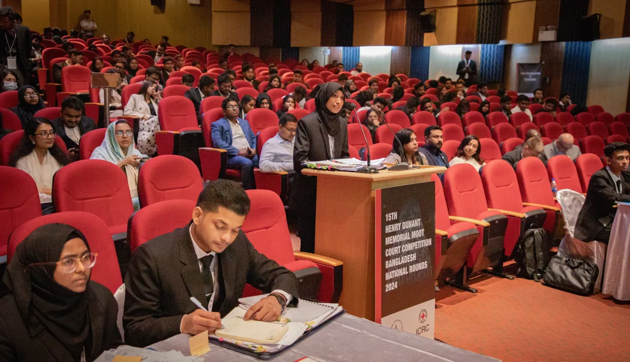 Bangladesh law students advocating for IHL - 15th HDMC