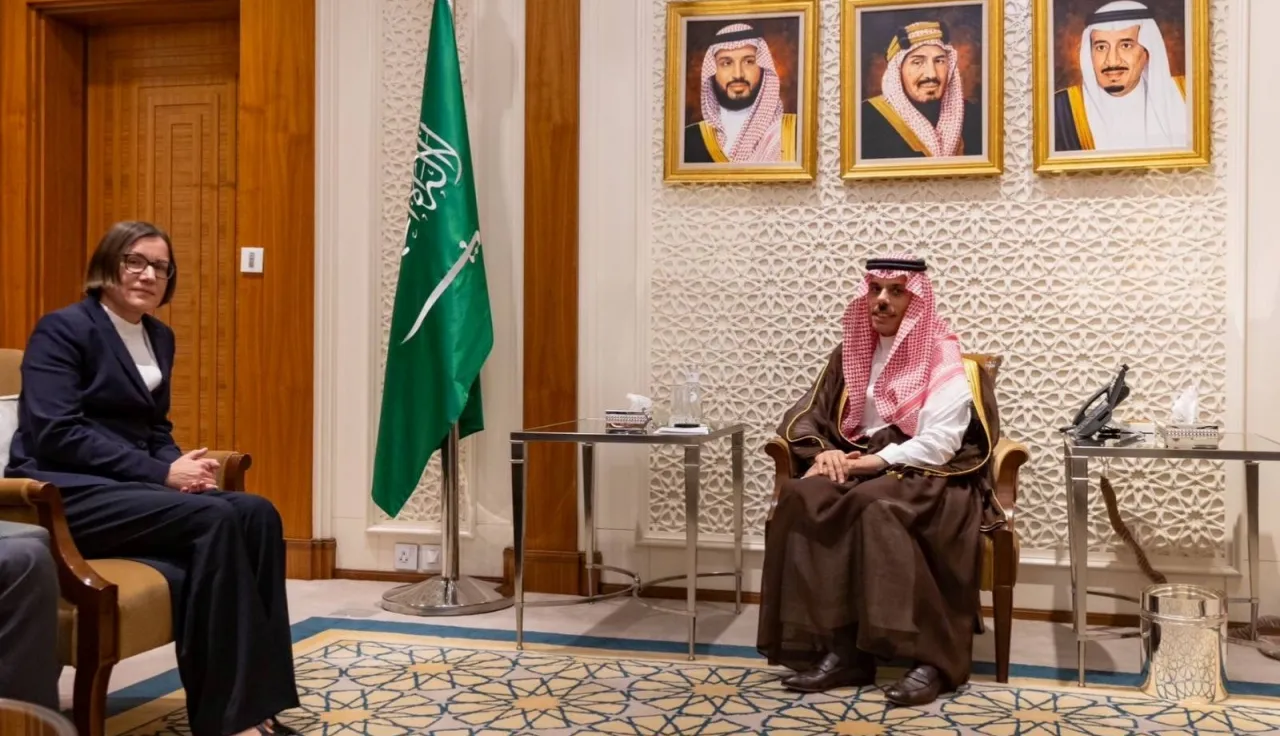 President Spoljaric with HH Prince Faisal bin Farhan bin Abdullah Al Saud, Minister of Foreign Affairs for the Kingdom of Saudi Arabia