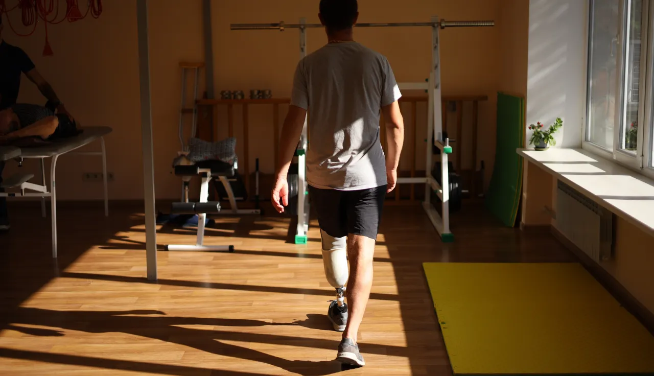 ICRC physical rehabilitation project in Kharkiv