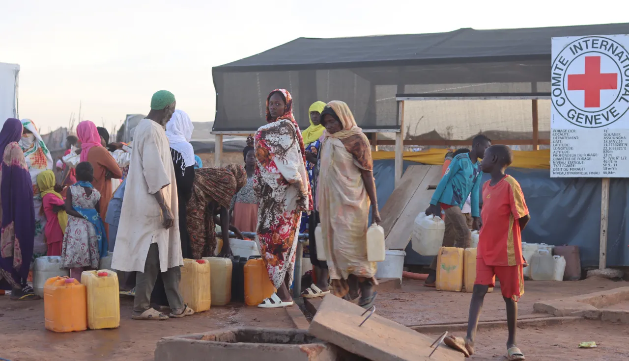 Tchad, activité eau et habitat.