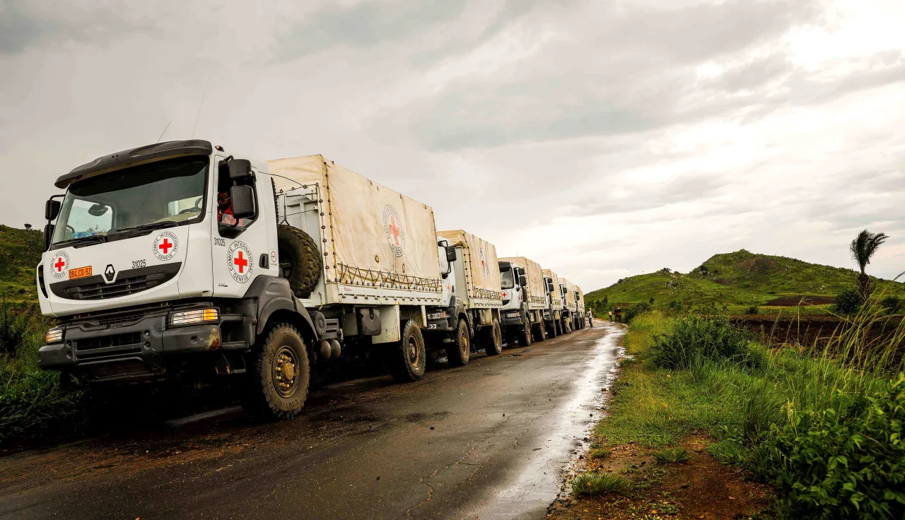 image véhicules CICR - RD Congo