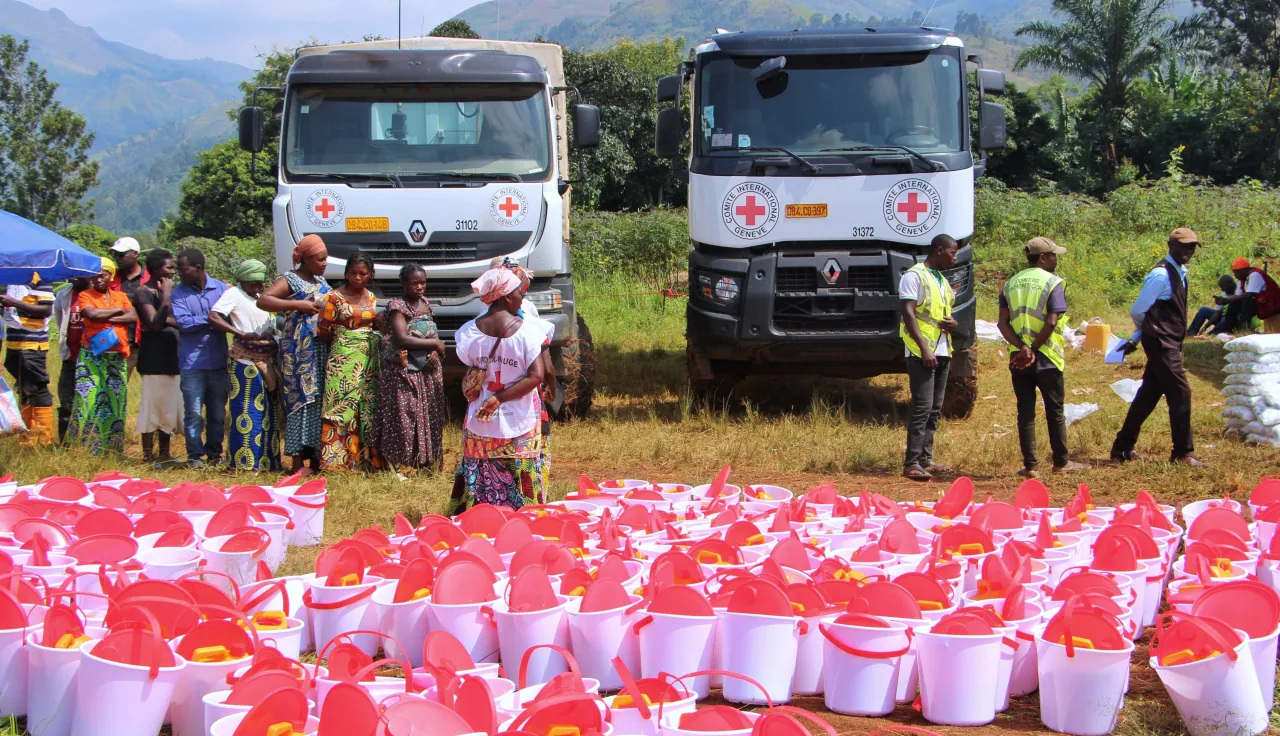 Photo d'une distribution d'assistance du CICR au Sud-Kivu, RD Congo