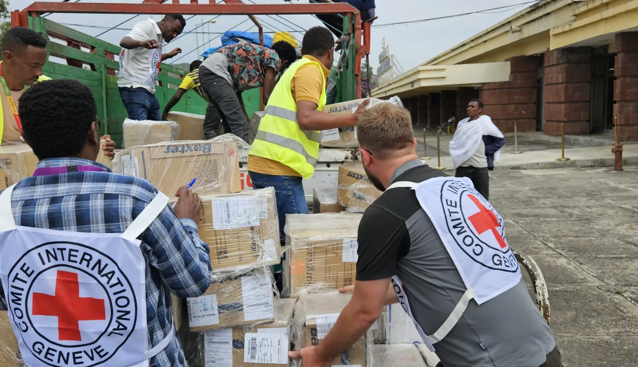 Icrc provides urgent medical aid and visits detainees