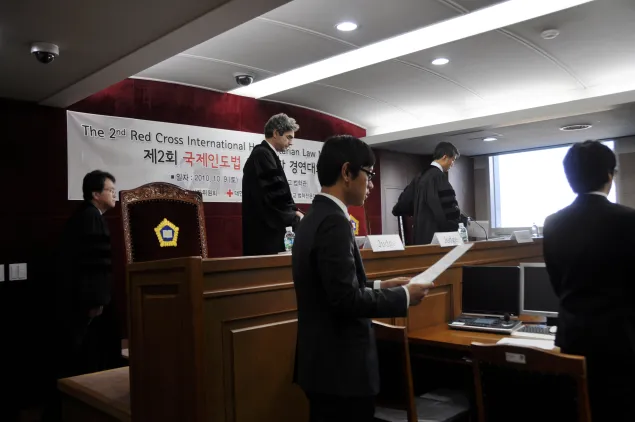Seoul, Kyunghee University Law School. Moot court competition on international humanitarian law. Competition organized jointly by the law school, the Republic of Korea National Red Cross and the International Committee of the Red Cross. 