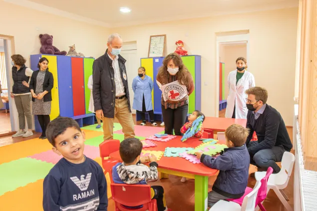 Gilles Carbonnier, ICRC vice-president, visited a school in Aghdam district, Azerbaijan.
