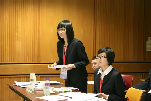 在获得北京高校间国际人道法模拟法庭竞赛第三名后，吉林大学代表队赢得了到香港参加第九届红十字国际人道法模拟法庭竞赛的机会。