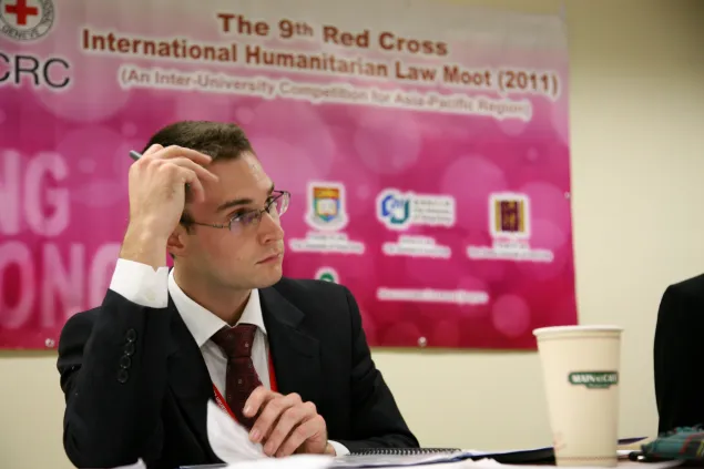 来自澳大利亚国立大学的学生约瑟夫•克拉姆主要研究刑法。准备香港模拟法庭比赛对他启发良多。