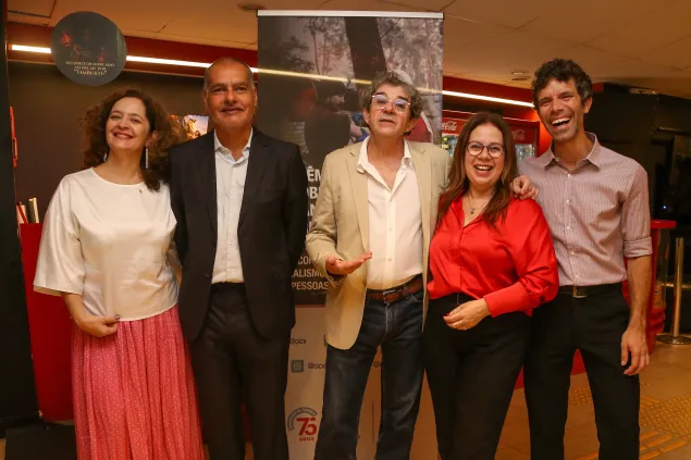 Foto oficial