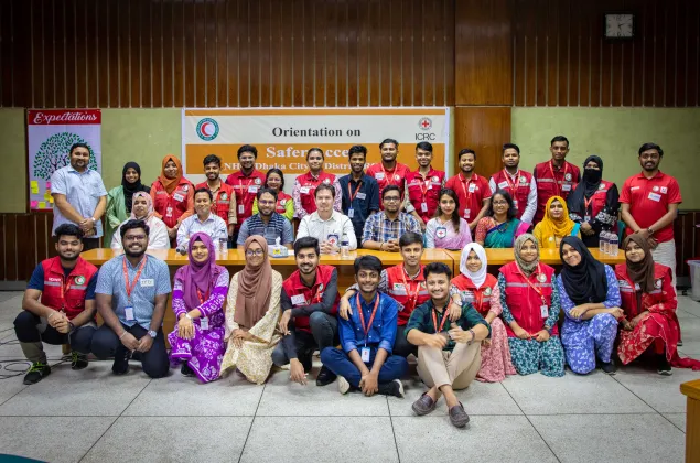 Equipping volunteers for humanitarian response in sensitive contexts