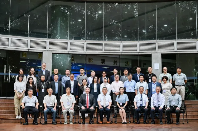 2025年6月21-22日，由红十字国际委员会、西南政法大学和中国国际法学会在中国重庆联合主办了“关于国际人道法下受保护的物体国际研讨会暨中国高校国际人道法研究与教育联盟成立大会”。