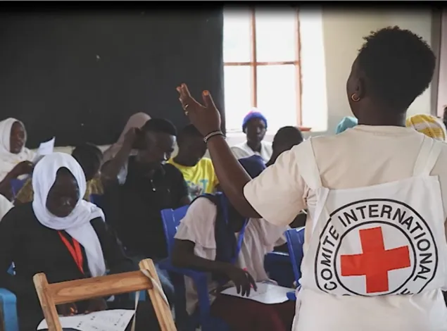 The ICRC hosts an awareness session on stigma reduction with displaced victims/survivors with Sudanese refugee community leaders living in South Sudan (Renk, South Sudan – 2024)