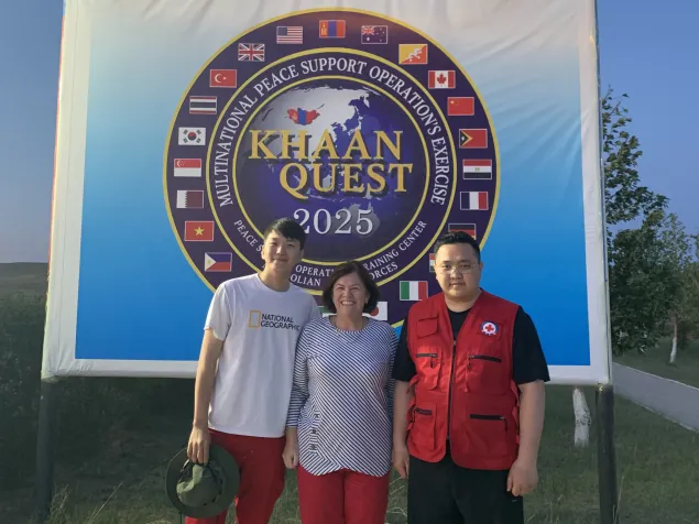 Kath Stewart, the ICRC’s Regional Coordinator for Armed and Security Forces in the Asia-Pacific, with colleagues of Mongolian Red Cross Society at Khaan Quest 2025. 