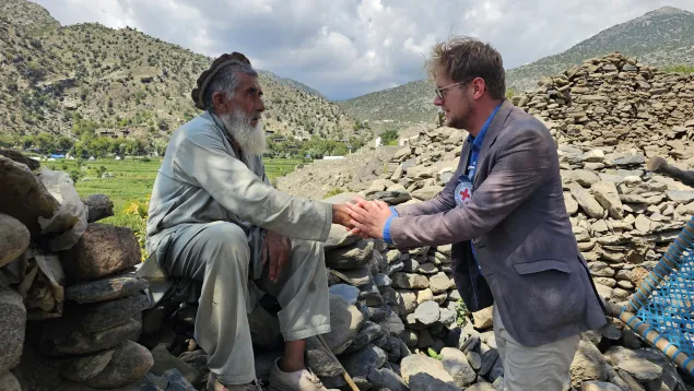ICRC staff met Mia Askar, an old man who lost everything  in the earthquake. 