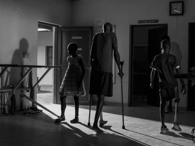 Patients learning how to walk with their artificial limbs at the ICRC-supported Physical Rehabilitation Center in Juba. 