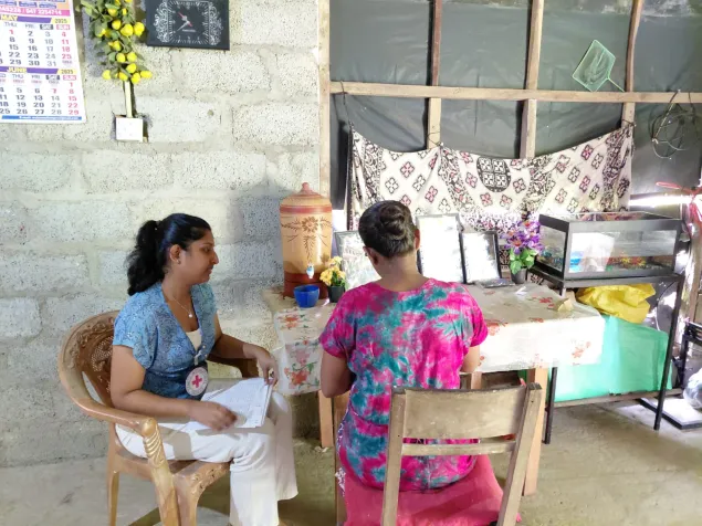 The ICRC maintains close engagement with the families of individuals who went missing during the past armed conflict in Sri Lanka, particularly those who have initiated tracing requests. 