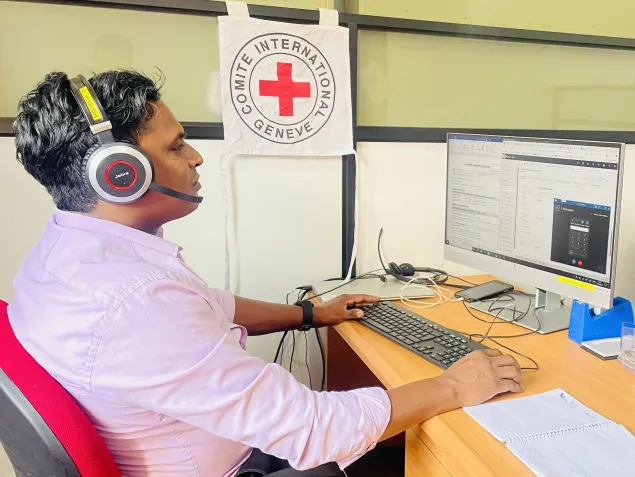 Follow-ups with families of missing persons also allow the ICRC to better understand the families’ needs and concerns, enabling referrals to appropriate service providers for necessary support. 