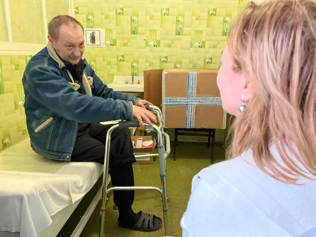 Sergey from the village near Kurakhove lost his leg due to a drone attack, was evacuated to the one of IDP centers