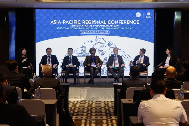 Representatives from five of the six founding states of the Global Initiative to Galvanize Political Commitment to IHL, alongside a representative from the ICRC, shared their thoughts on the subject of the conference’s opening session: “Global IHL Initiative: Prioritizing IHL at All Levels”.