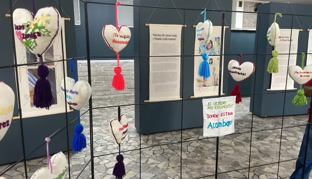 Exposición tejer memoria 