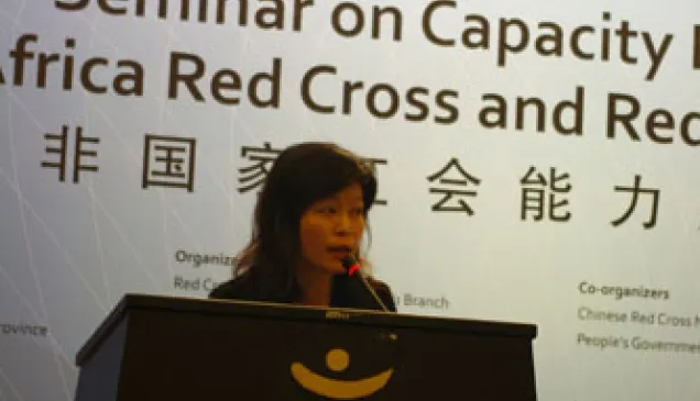 对于香港红十字会来说，他们所有的筹资活动都和自身的使命有关，那就是保护生命、关怀伤困以及维护尊严。香港红十字会传讯及资源发展部主管王诗韵和大家分享了香港红十字会在筹资方面的经验。