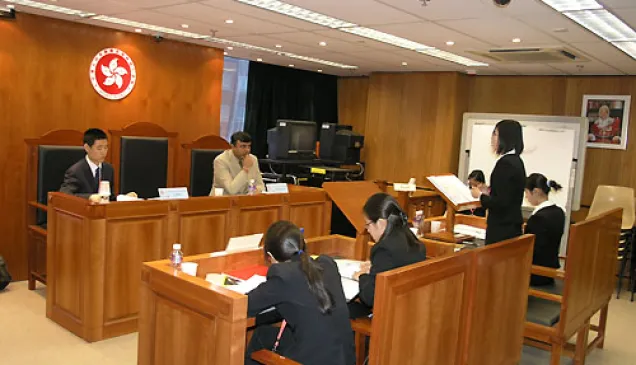 初赛在香港大学举行。
