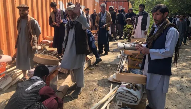 Farmers from Kohistan Hesa Awal and Hesa Do districts of Kapisa Province receiving agricultural tools.