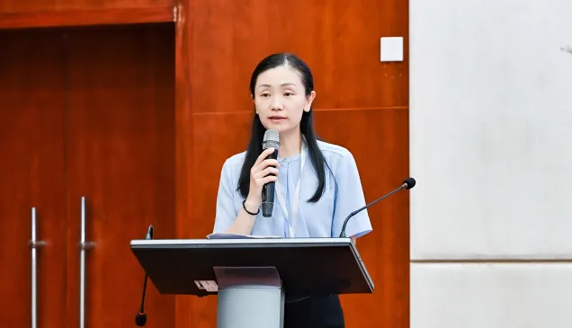 西南政法大学副校长李燕教授