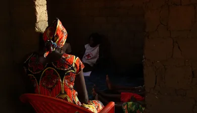 An ICRC employee visits a beneficiary at her home, where she recounts her experience and discusses her depression after her husband's death.