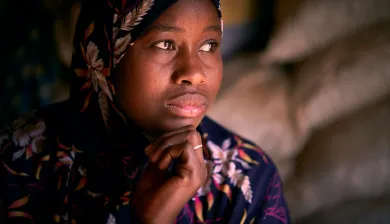 ICRC_Woman with a child_Mali_Michele Cattani