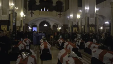ICRC_Tbilisi, Sameba Church. Public ceremony before the funeral of twelve identified persons after missing._Photographer: ELIZBARASHVILI, SOPHIO