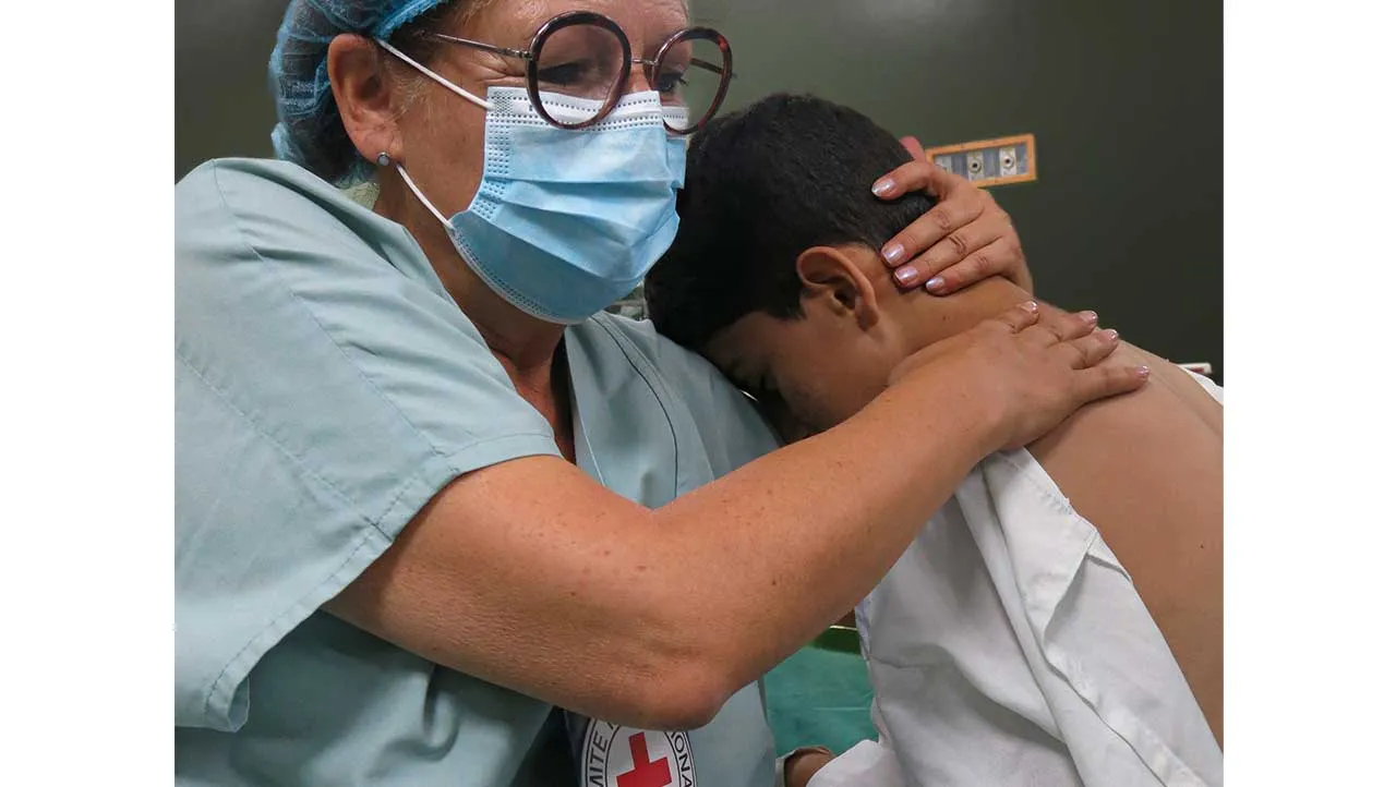 Tonight it was very noisy,” said ICRC nurse Susanne Serry. “The explosions are coming closer. 