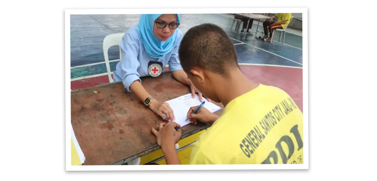 ICRC helps detainees 