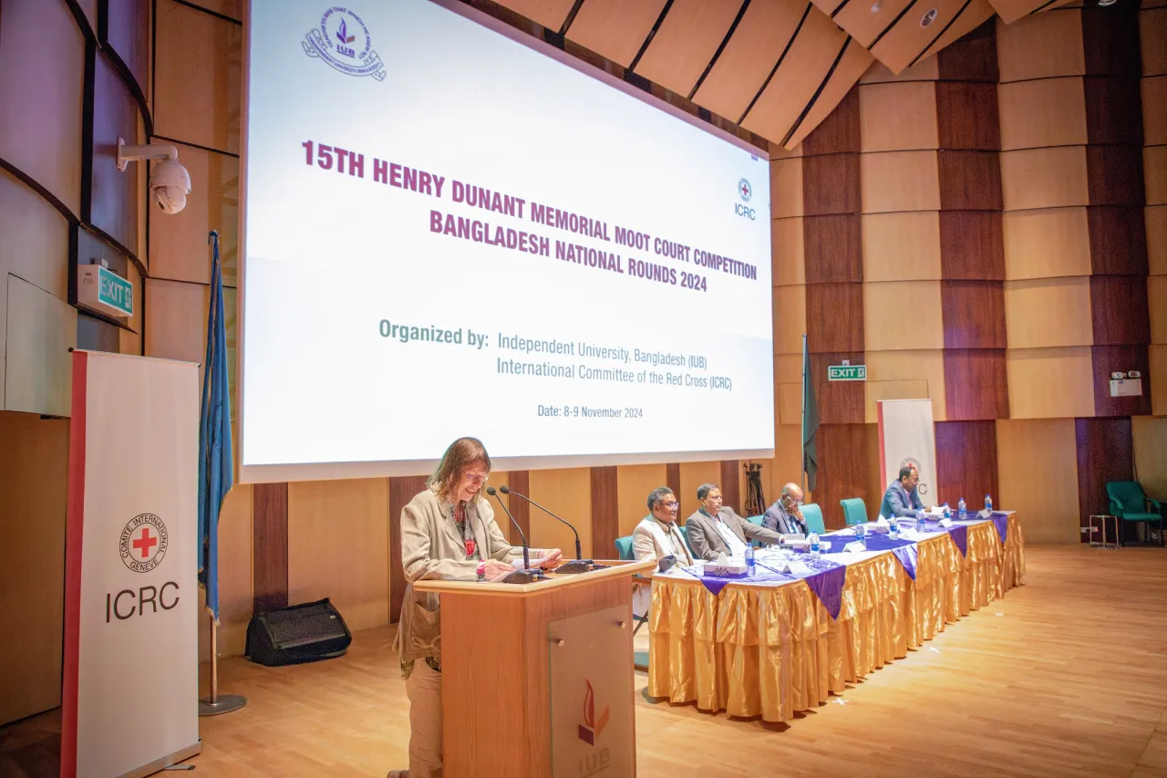 Bangladesh law students advocating for IHL - 15th HDMMC